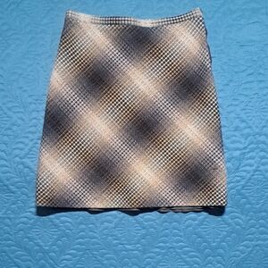 🌀 Retro Revival Mini (ish) Skirt by BCBGMAXAZRIA